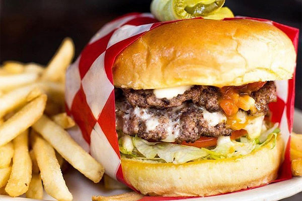 The Vortex - Diner Burger | Photo: Facebook/thevortexmidtown | Multiple Locations